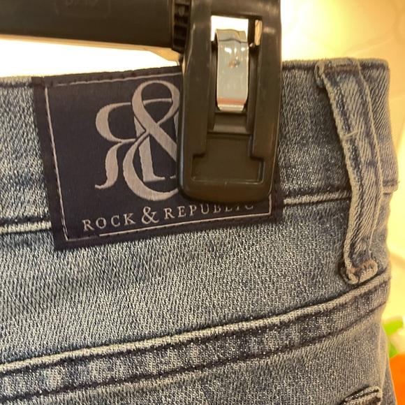 NWOT Rock & Republic Studded Bootcut Jeans - Picture 3 of 8